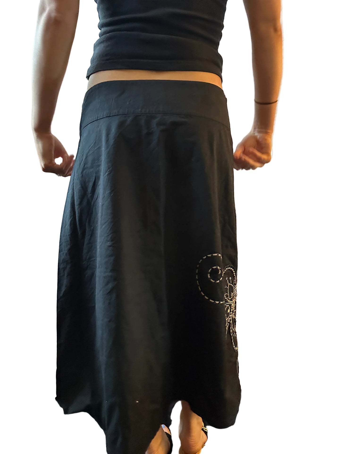 Black flower patterned midi skirt