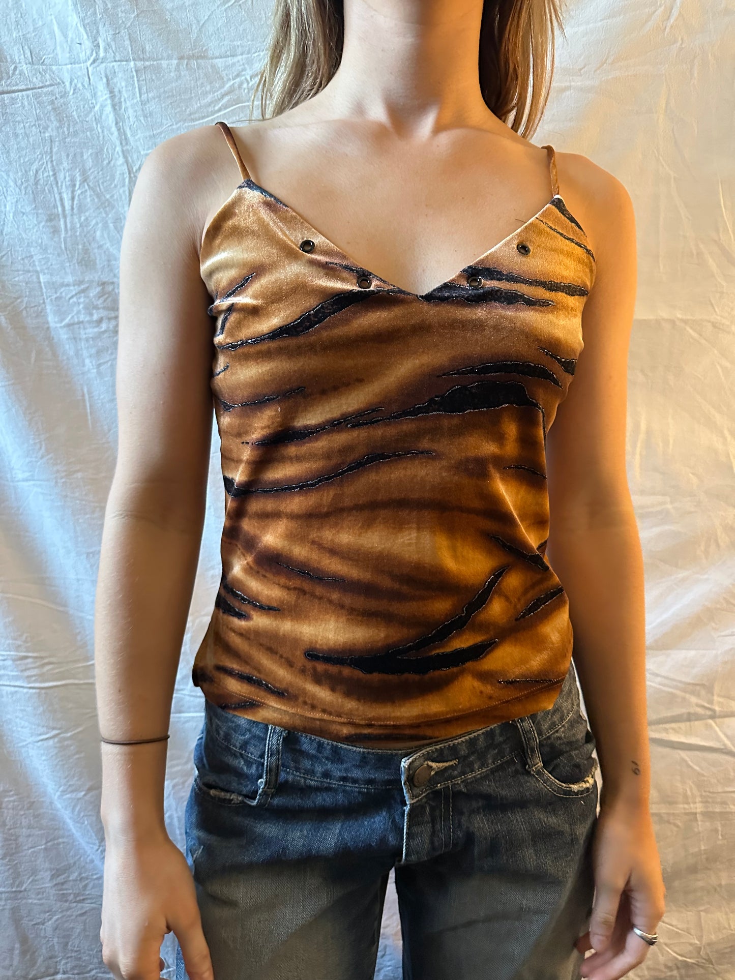 Brown and black printed singlet