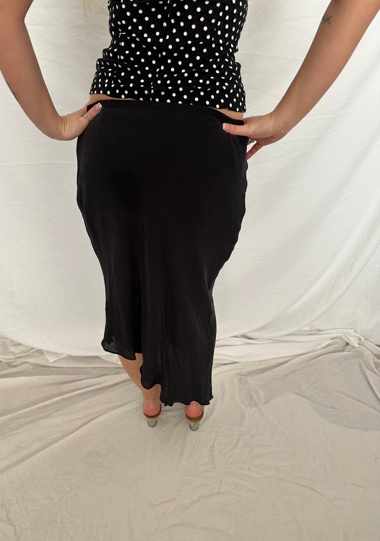 Black midi skirt