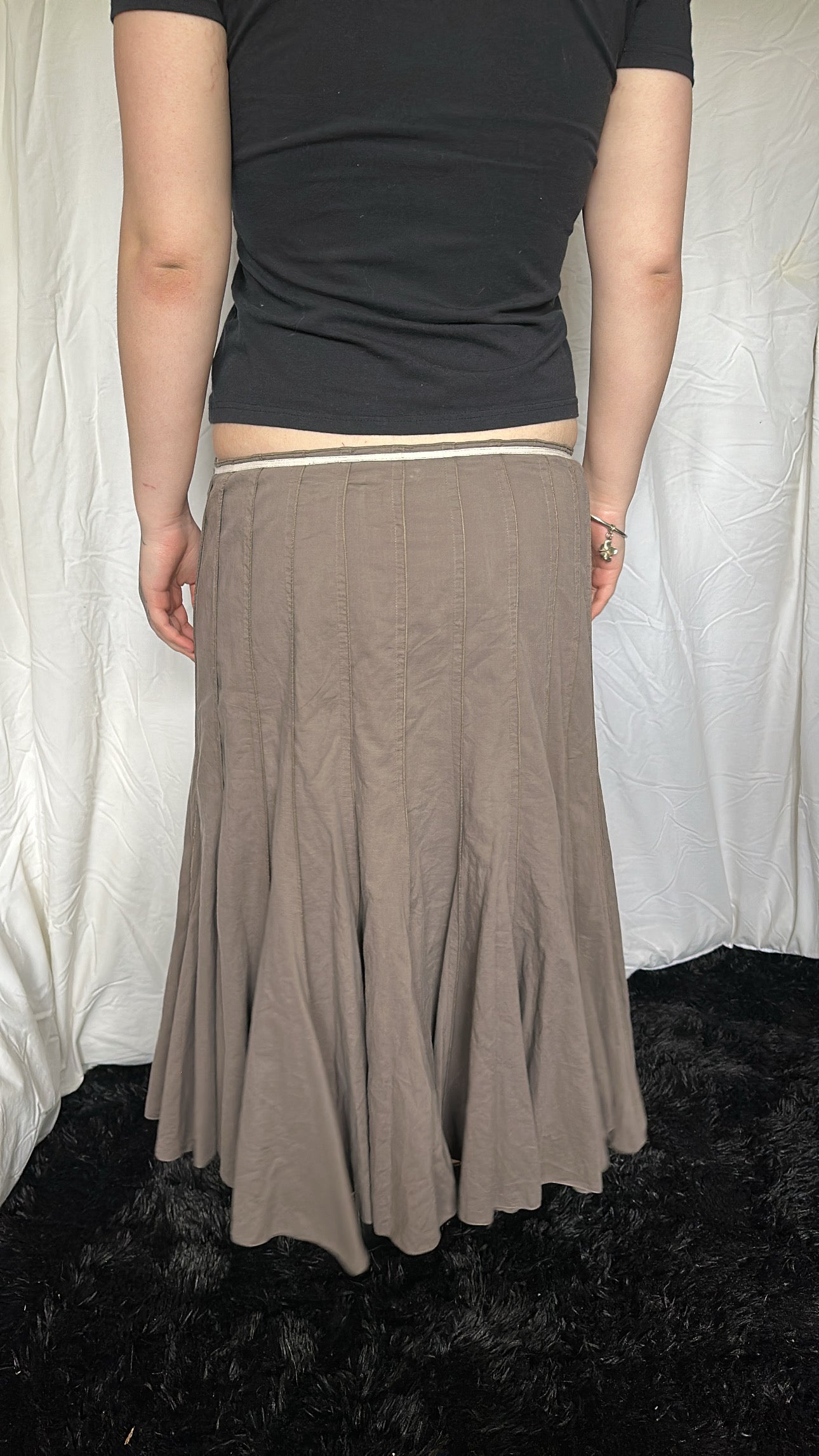 Midi skirt