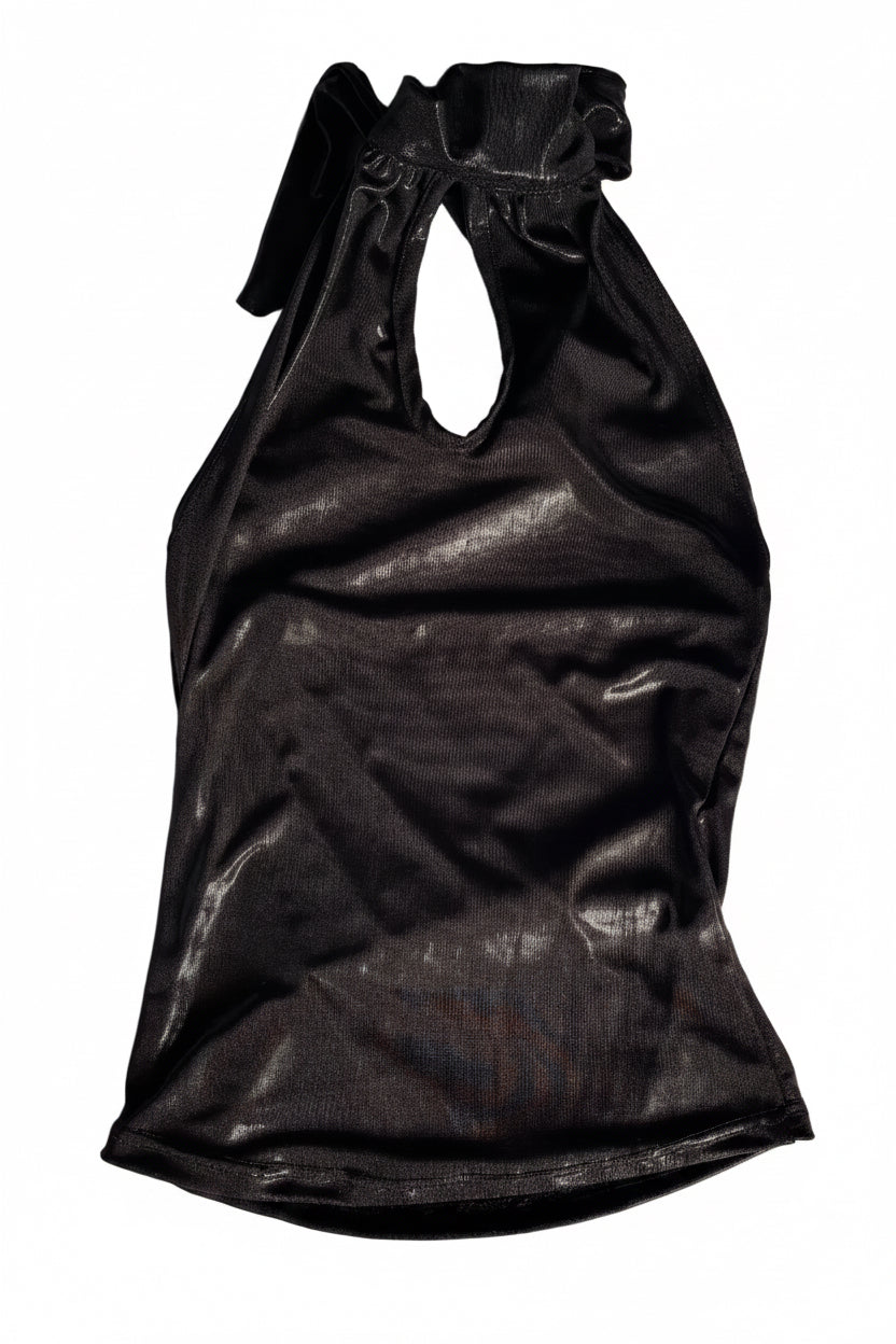 Black ‘wet’ top