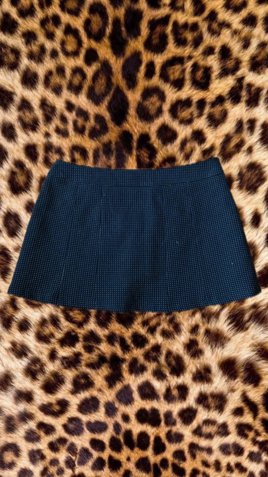 Back and white striped mini skirt